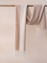 Load image into Gallery viewer, Beige reversible baby alpaca wool scarf - Handmade in Peru | Great Natural Alpaca