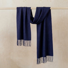 Load image into Gallery viewer, Blue navy baby alpaca wool scarf - Handmade in Peru | Great Natural Alpaca