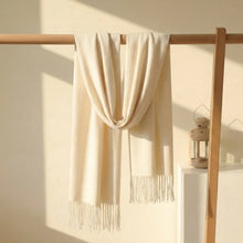 Load image into Gallery viewer, White baby alpaca wool scarf - Handmade in Peru | Great Natural Alpaca
