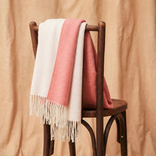 Load image into Gallery viewer, White pink reversible baby alpaca wool scarf - Handmade in Peru | Great Natural Alpaca